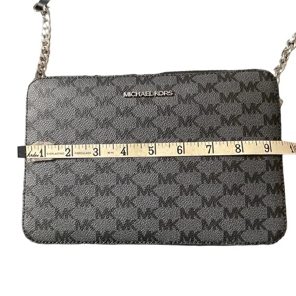 NWOT Michael Kors Jetset Crossbody - Picture 13 of 15
